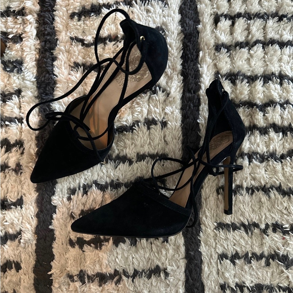 OBO Vince Camuto Heels Size 7
